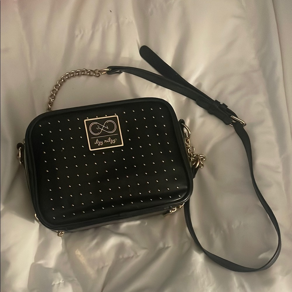Itzy Ritzy Black Baby Bag with Sleek Design